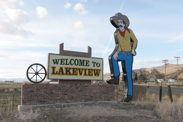 Lakeview sign
